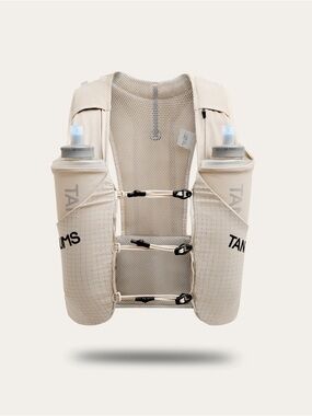 Tantrums Crest 6 Hydration Pack in Oxford Tan